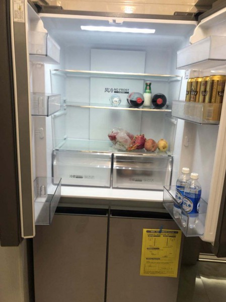  冰箱外面發(fā)熱怎么回事