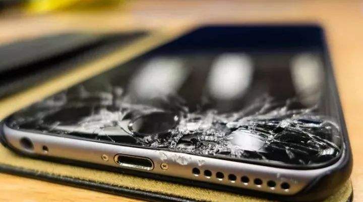 iPhone手機(jī)屏幕維修多少錢？